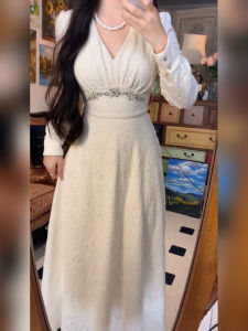 ชุดเดรสยาวคอวีสไตล์ฝรั่งเศสสำหรับผู้หญิงไซส์ใหญ่ ทรงเอเข้ารูป แขนยาว กระโปรงยาวคลุมเข่า ทรงเข้ารูป เดรสยาวคลุมเข่า