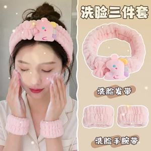 hellocandy | Bộ Rửa Mặt Hình Khủng Long Bằng Voan Mềm Có Dây Đai Tóc và Dây Đeo Cổ Tay