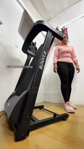 A6 ลู่วิ่งไฟฟ้า 3.5 แรงม้า  ลู่วิ่ง treadmills ลู่วิ่งฟิตเนส สายพาน68cm น้ำมันออโต้ สปริงโช๊คใหญ่ 12km/h โช๊คคู่ใหญ่ ลู่วิ่งสายพาน