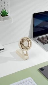 Robot RT-BF22 Mini Fan Foldable Kipas Angin Portable 1200mAh Usb C
