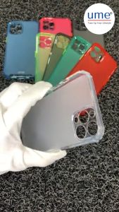 Case Apple Iphone 13 Softcase Ume Matte Rainbow