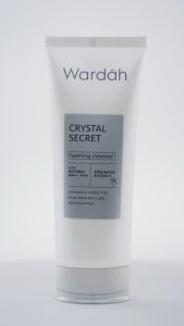 WARDAH Crystal Secret Series: Solusi Skincare Flek Hitam & Hiperpigmentasi