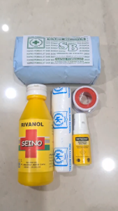 PAKET HEMAT PENGOBATAN LUKA LUAR / LUKA JATUH P3K PERLENGKAPAN PERTOLONGAN PERTAMA