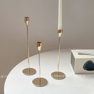 Nordic Style Luxury Vintage Gold Metal Candlestick Photography Props French Romantic Candlelight Dinner Table Decoration Ornaments