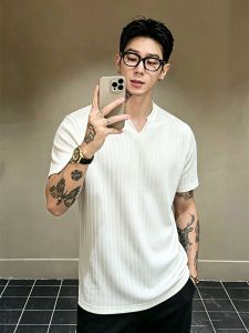 OUMULONG | Comfortable and Breathable Men T-Shirt V-Neck Half-Sleeve