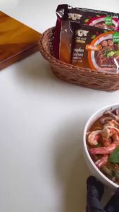 Miến SONG LONG nấu 1 phút (85 g) - vị Mì Thuyền Thái (Chuẩn Thái) - LỐC 4 gói