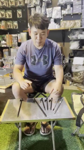 สปอตสินค้า สมอบก(1แพ็ค10ชิ้น) สมอบกเต็นท์ สมอบกเหล็กหล่อ สมอบกสแตนเลส สมอบกเต็นท์ tent pegs แค้มป์ปิ้ง รุ่นใหม่ หัวแข็งแรงกว่าเดิม เหล็ก การตั้งแคมป์ สมอบก 20cm 30cm 7/11inch หนา 9 มม ปกรณ์แคมป์ปิ้ง แข็งแรง ทนทาน จัดส่งจากกรุงเทพ