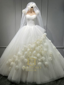 Romantic Sweet Floral Bridal Gown for Wedding Photography Studio Elegant Princess Style Long Dress with Strap No Sleeve