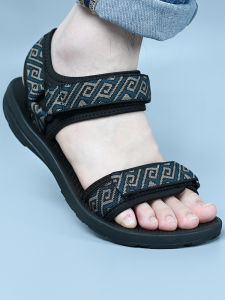 Lightweight Sporty Mens Work Sandals Quick-Dry Soft Bottom Slip-On Beach Shoes Anti-Slip Comfortable for Outdoor Wear