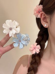 Elegant Small Size Flower Hair Clip for Women Sweet Style Holiday Feelings Hair Accessories Side Bangs Clamp Fairy Tale
