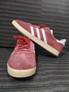 PRELOVED secondhand shoes for men Gazelle Red Suede Sneakers with White Stripes and Cream Soles