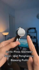 Penghancur Bawang Stainless Steel Parutan Easy Garlic Pressure - White