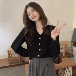 Fashion Design French Style Spring Autumn V-Neck Knitted Shirt