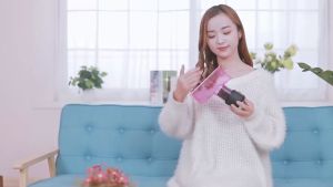 懒人卷发筒NEW Curling Tube Lazy Curling Iron Curly hair hood Lazy Hair Curler Tube Automatic Magic Hair Air Curling Natural Hair Roller 魔术卷发筒