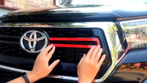 Revo Rocco 2018-2019 สติกเกอร์เส้นกระจังหน้ารีโว่สะท้อนแสง #เก็บคูปองลดค่าส่งมาใช้ด้วยนะครับ #สติกเกอร์ติดรถ" to