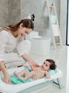 SG-Foldable Baby Bath Tub / Bath tub for Baby/ Space Saving Bathtub with Thermometer