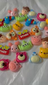 [FREE SHIP] Set 10 cái Crocs Jibbitz Sticker gắn dép theo chủ đề hoạt hình Toy Story - Có Nút Gắn