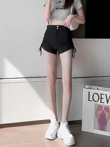 Newlan DK011 Short Pants Black Tali Serut Highwaist Celana Pendek Pinggang Tinggi Hotpants Women Korean Style Casual Wanita Premium Terbaru Short Fashion wanita Mini Short Pants Kasual Highwaist Celana Pendek Modis Sederhana