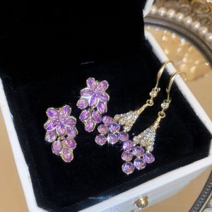 Silver Needle French Violet Diamond Embedded Flower Earrings Elegant Court Style Simple Fashion High-End Feeling Womens Jewelry