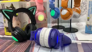 【Local Stock】Cat Ear Gaming Headset Wired/wireless Bluetooth Headfone Multi-color LED Light