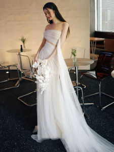 Elegant French Style Wedding Dress 2025 New Arrival Bridal Gown One Shoulder Fish Tail out Door Morning Robe Forest System