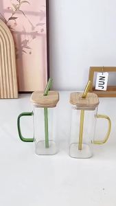 ZEO 400ml Creative Square Borosilicate Glass Cup with Colored Handle and Bamboo lid & Glass Straw