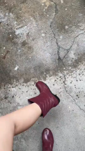 Womens Fashionable Mid-Calf Rain Boots - Non-Slip Waterproof Durable Comfortable Slip-On Rain Shoes for Outdoor Wear