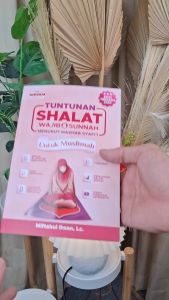 Buku Panduan Shalat Lengkap Solat Wajib Dan Sunnah Sesuai Mazhab Syafii Edisi Terbaru Penerbit Aqwam