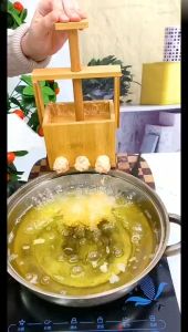 Kitchen Free Fish Ball Rice-meat Dumplings Maker Tool Mould Manual Hand Pressing Type