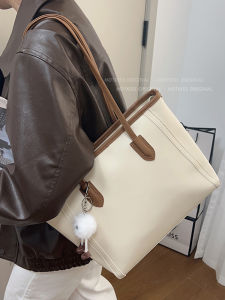 Large Capacity Underarm Shoulder Bag for Women Summer Trendy 2024 New Style Casual Class Tote Bag Soft PU Leather Zipper Closure