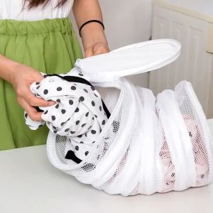 Tas Kantong Jaring Laundry Washing Bag Kantong Cuci Pakaian Mesin Cuci