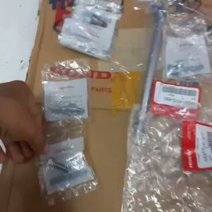 Ốc nhớt và long đền Xe SỐ và Xe Tay Ga ( Nhập Honda Thailand )