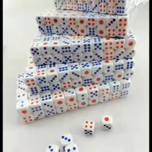 Viên xúc xắc xí ngầu nhựa mini 6 mặt vuông hột hạt sí ngầu lắc súc sắc đồ chơi tài xỉu cờ cá ngựa giải trí dạy học toán