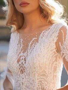 A-line wedding dress 592 Long sleeves wedding dress Bridal gown V-neck wedding dress Lace wedding dress