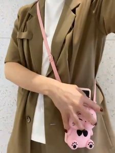 ร้าน : Real stone shop💕 กระเป๋าสะพายไหล่ ซิลิโคน ลายแมวน้อย ทรงโท้ท