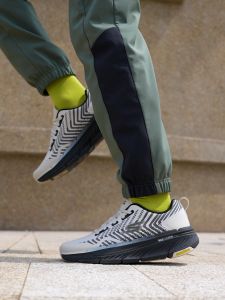 Skechers สเก็ตเชอร์ส รองเท้า ผู้ชาย Good Year Max Cushioning Premier 2.0 Shoes - 220841-GRY