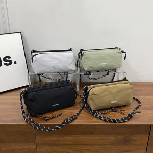 Túi Đeo Chéo Thể Thao Nhẹ Đơn Giản Túi Đựng Bình Nước Túi Điện Thoại Di Động Túi Đeo Vai Đơn Giản Túi Đeo Chéo Phong Cách Đường Phố