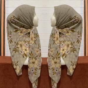 HIJAB SEGI EMPAT DOBBY MOTIF BYE HENY HIJAB