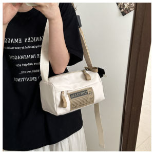 ARCTIC HUNTER กระเป๋าผู้ชาย กระเป๋าสะพาย ผช กระเป๋าสะพายข้างผู้ชาย กระเป๋าสะพาย ผู้ชาย แฟชั่นผ้าผู้ชายและผู้หญิงกระเป๋าสะพายข้างกลางแจ้งคู่รักกระเป๋านักเรียนฉบับภาษาเกาหลีญี่ปุ่น