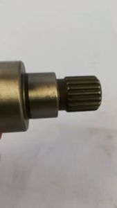 29813​ เพลาดอกจอกแนวตั้งสกรู1​ รุ่น DC​60DC68DC70DC95GM SHAFT BEVEL (051-6729-0) อะไหล่รถเกี่ยว ยี่ห้อ​ FARMTECH​