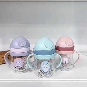 [HCM] Bình Tập Uống Nước Cho Bé 250ml Có Van Chống Sặc Bình Tập Hút Có Tay Cầm Ống Hút Silicon- Cozy520