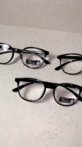 KACAMATA BACA LENSA PLUS - RABUN DEKAT - 3031ATM