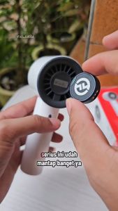 Kipas Mini Portable 3 Kecepatan USB Rechargeable Mini Fan / Kipas Tangan AOKI AF-208T