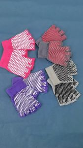 Women Non Slip Fingerless Yoga Gloves with Grips Fitness Exercise Workout Dance Pilates Gloves
