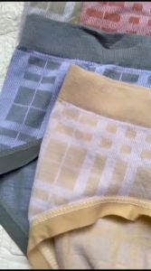 Celana Dalam Wanita: Celana Dalam Katun & Moif Kotak Besar Allsize