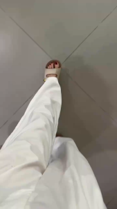 Dép Nữ Quai Ngang 8853-1 Thiết Kế Ôm Chân Nhẹ Nhàng Chất Liệu Nhẹ Nhàng Cảm Giác Thoải Mái Phù Hợp Cho Nhiều Hoạt Động Hàng Ngày