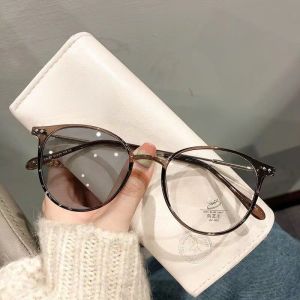 Anti Blue Light Glasses Korean Style Optical Glasses Cold Brown Retro Fashion Photochromic Anti Radiation Eyeglasses For Women Men
