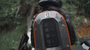 GHOST RACING GR-CWB07 Motorcycle Riding Helmet Bag - Tas Ransel Jok Belakang Motor LED Strip