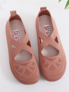 Spring New Style Old Beijing Cloth Shoes Womens Slip-On Fly Knit Mom Shoes Breathable Soft Bottom Lightweight Middle-Aged And Elderly Shoes