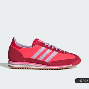 adidas | Cushioning Low-top Womens Sports Casual Shoes